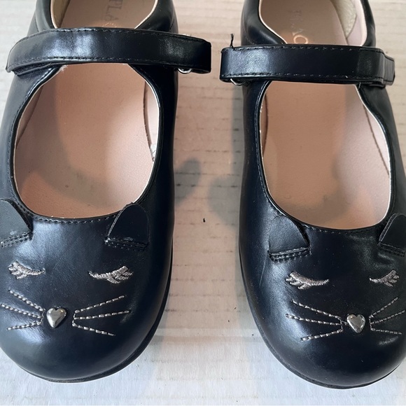 Girls Uniform Embroidered Cat Shoes Children’s Place - Picture 5 of 7